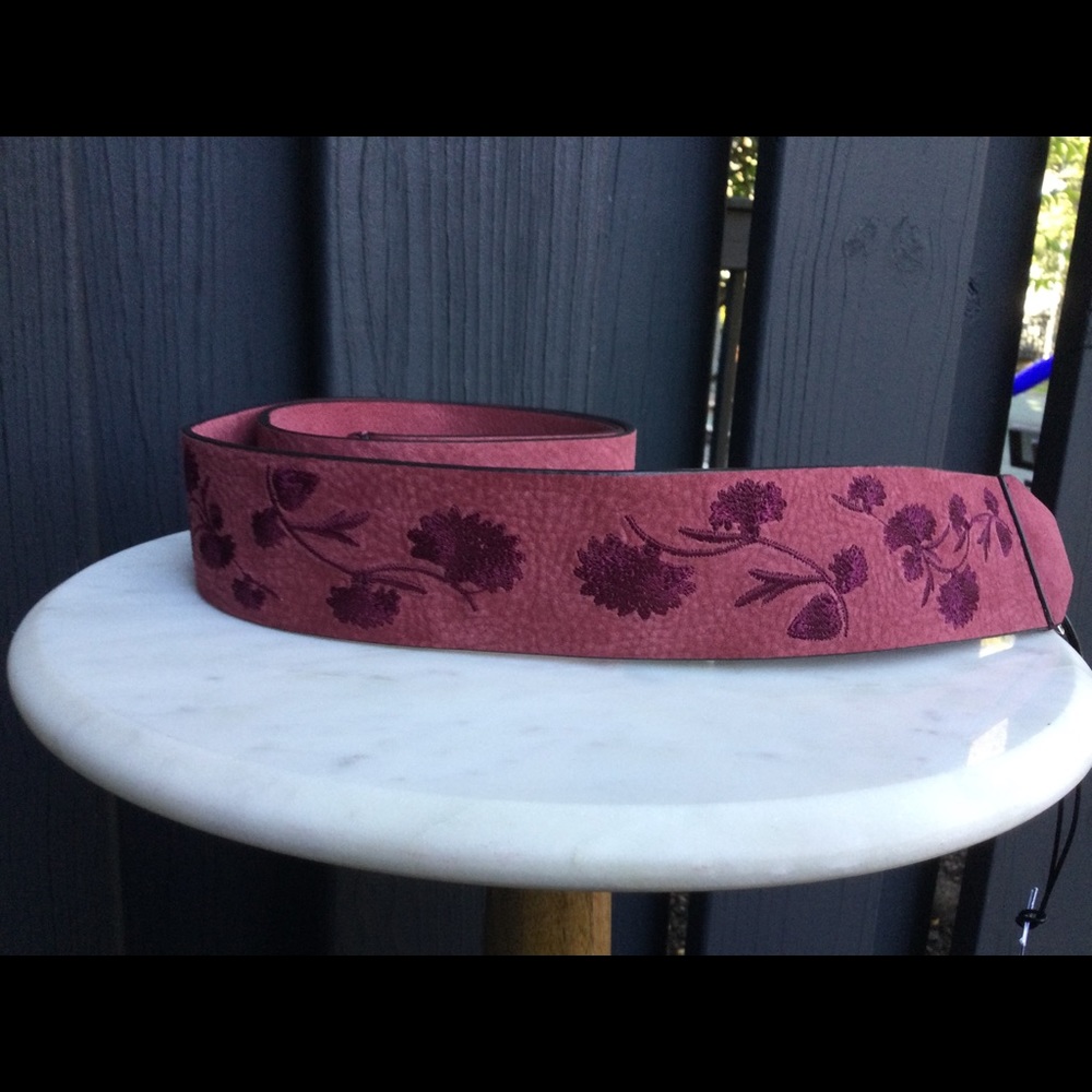 NWT Rebecca Minkoff Guitar Embroidered Shoulder Strap in Tawny Port